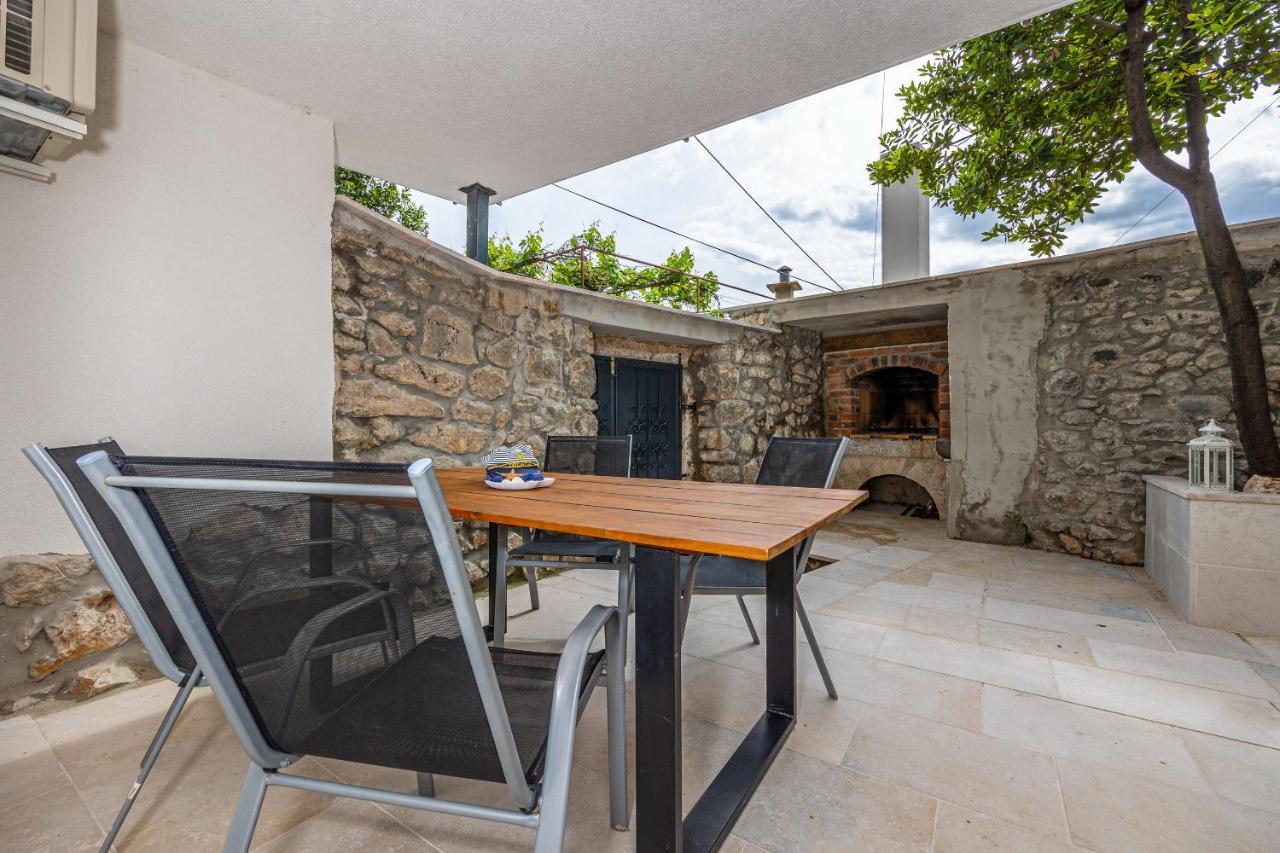 Villa Rocca Crikvenica Exteriör bild
